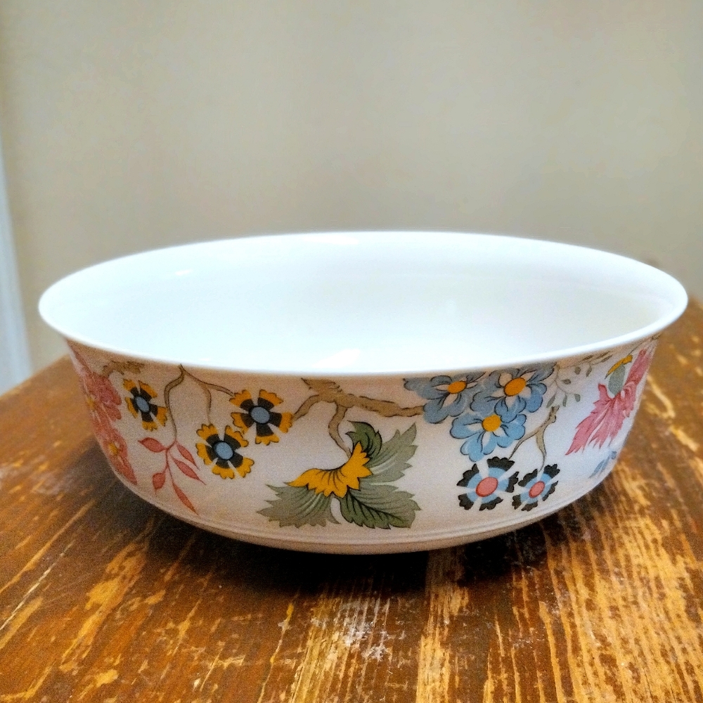 Villeroy & Boch 8 1/4" serving bowl discontinued Chinz Pattern Luxembourg